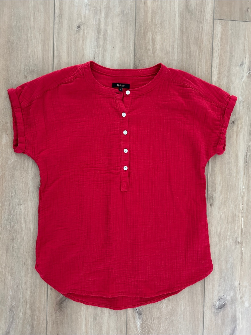 NWOT - QUINCE 100% Organic Cotton Gauze Roll Sleeve Shirt